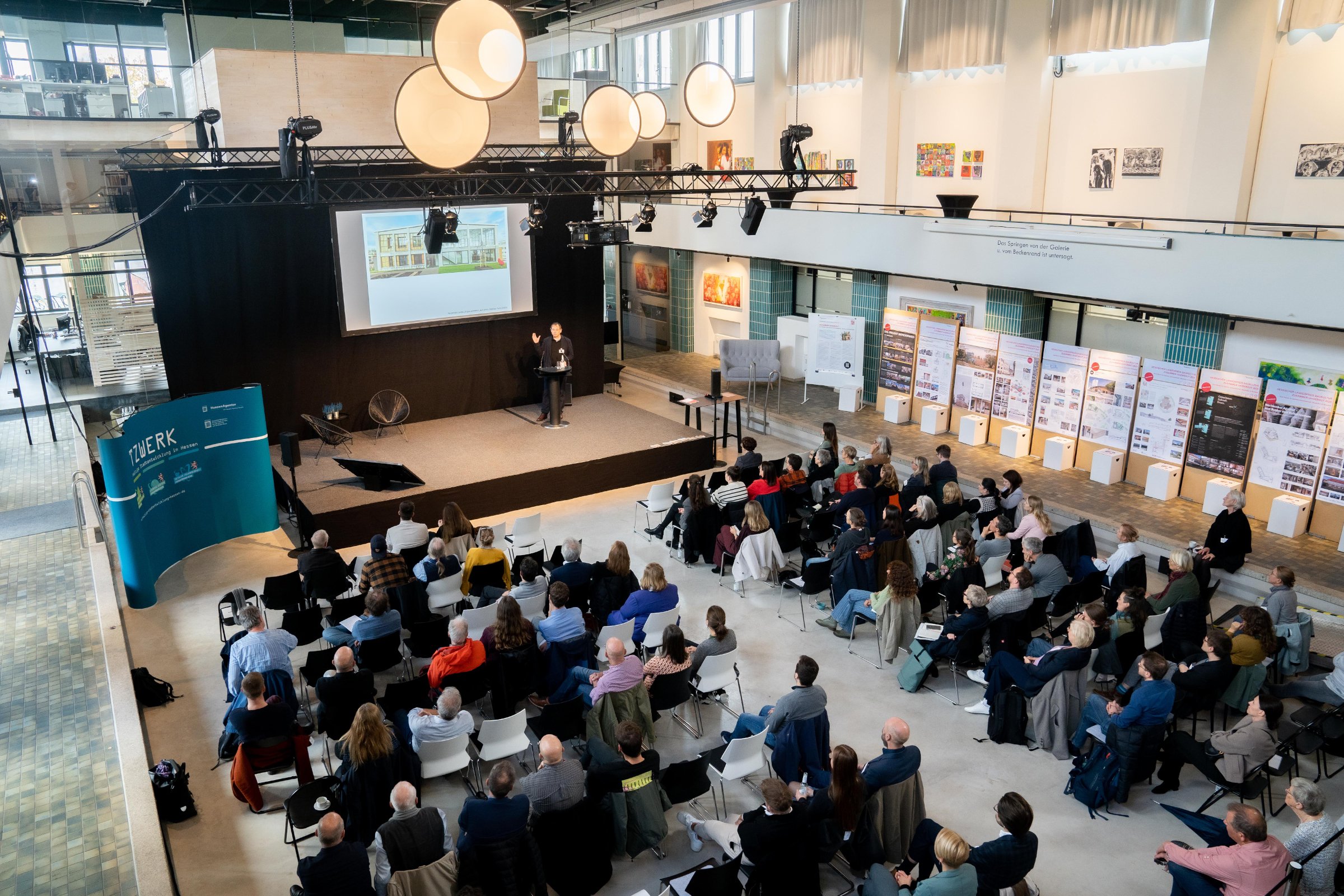 Ehemaliges Hallenbad Ost Kassel Kongress
