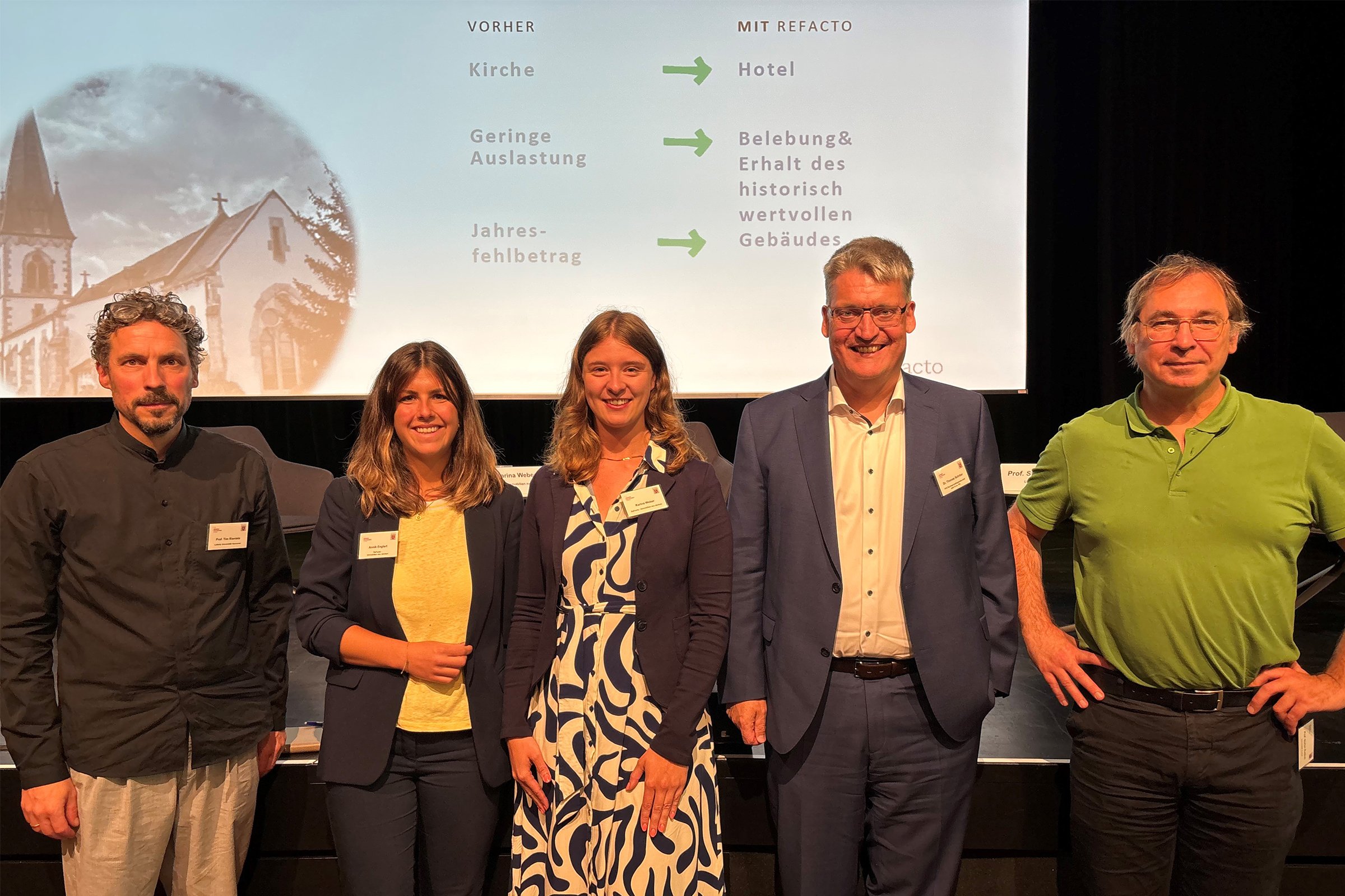 Wohnungsbaukonferenz im August 2025 in Hattersheim am Main.